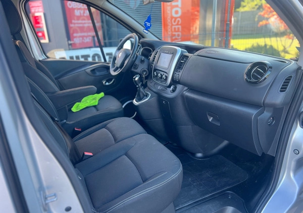 Renault Trafic cena 115600 przebieg: 107000, rok produkcji 2019 z Kałuszyn małe 121